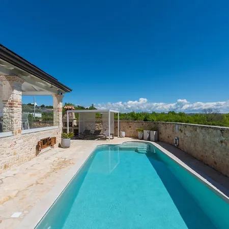 Villa Hardy With Private Pool And Sauna *